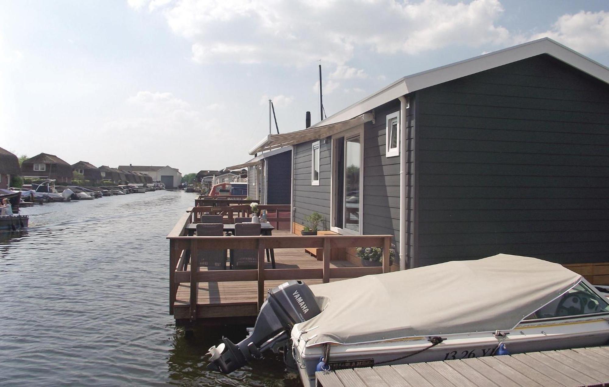 Cozy Home In Breukelen With Wifi Luaran gambar